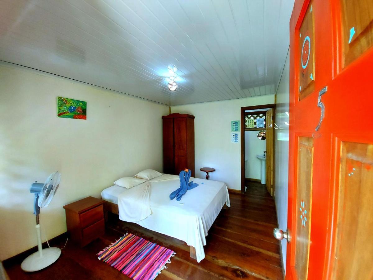 Cabinas Tortuguero Εξωτερικό φωτογραφία